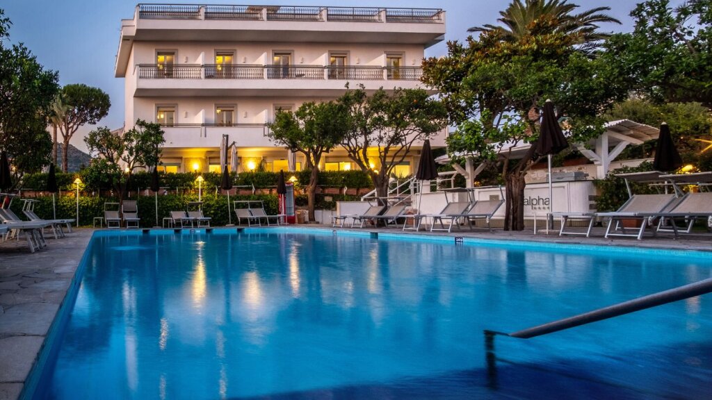 Hotel With Pool On The Sorrento Coast Hotel Alpha hotel-with-pool-on-the-sorrento-coast-hotel-alpha